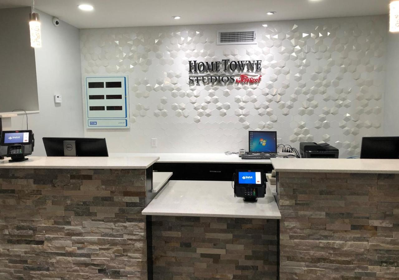 Hometowne Studios By Red Roof San Antonio E - Frost Bank Center Esterno foto